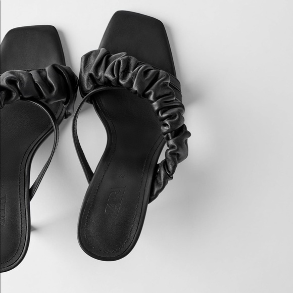 ZARA BNWT Leather Ruched Ruffle High Heel Sandals - Picture 1 of 5